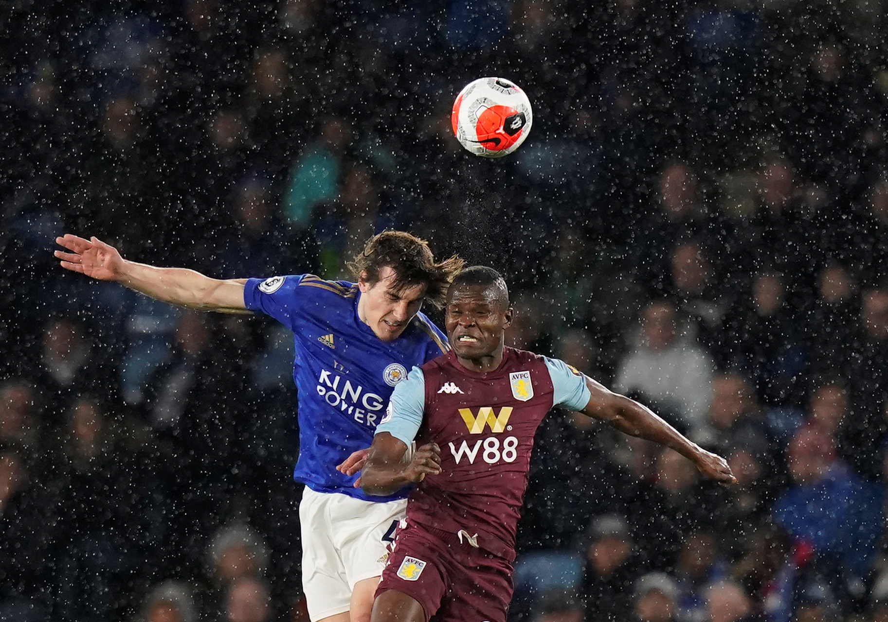 具有諷刺意 具有諷刺意